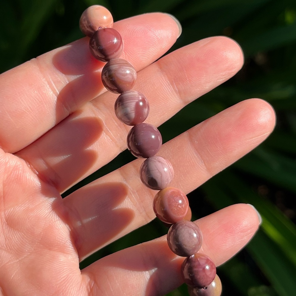 9.5mm stretchable purple red alashan agate bracelet 0284 - Picture 4 of 8